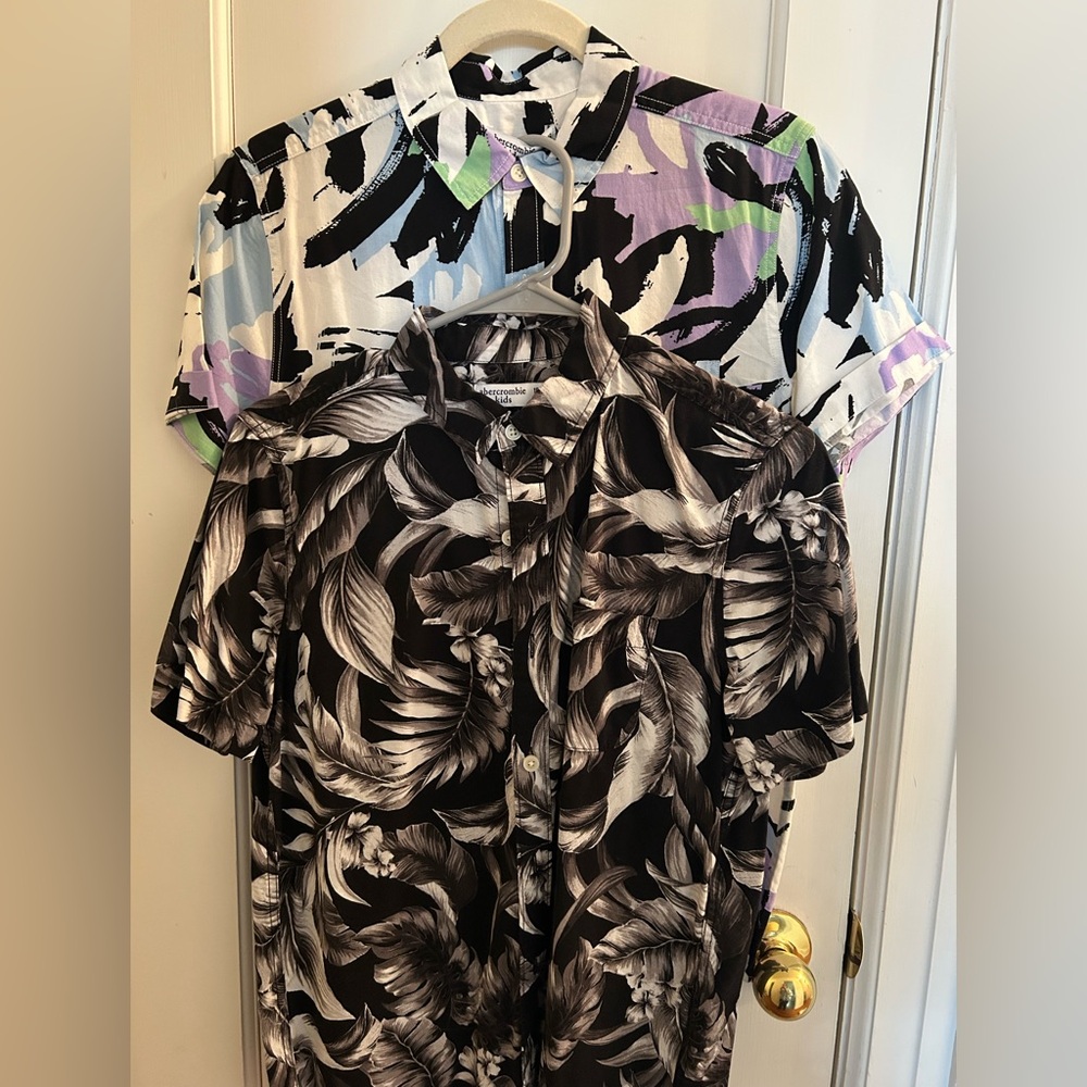 TWO Abercrombie Kids Boys short sleeve button up collared shirts. Size 15/16